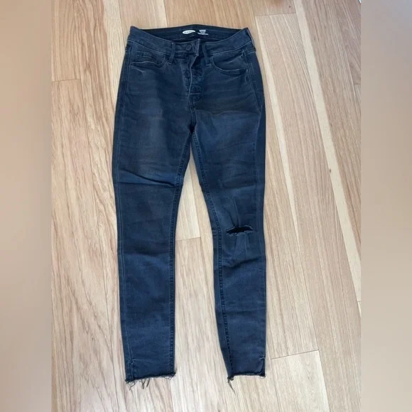 Old Navy Rockstar Skinny Jeans Ripped Knee Black Wash - Picture 8 of 9